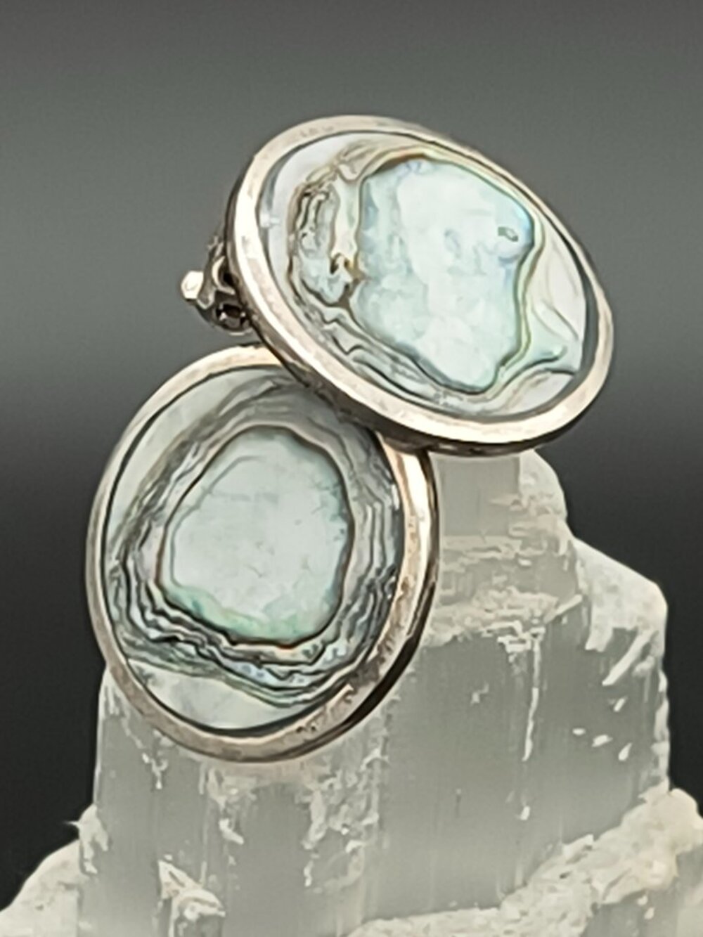 Vintage Alpaca Silver Mexico Abalone Circle Disc Clip-on Earrings